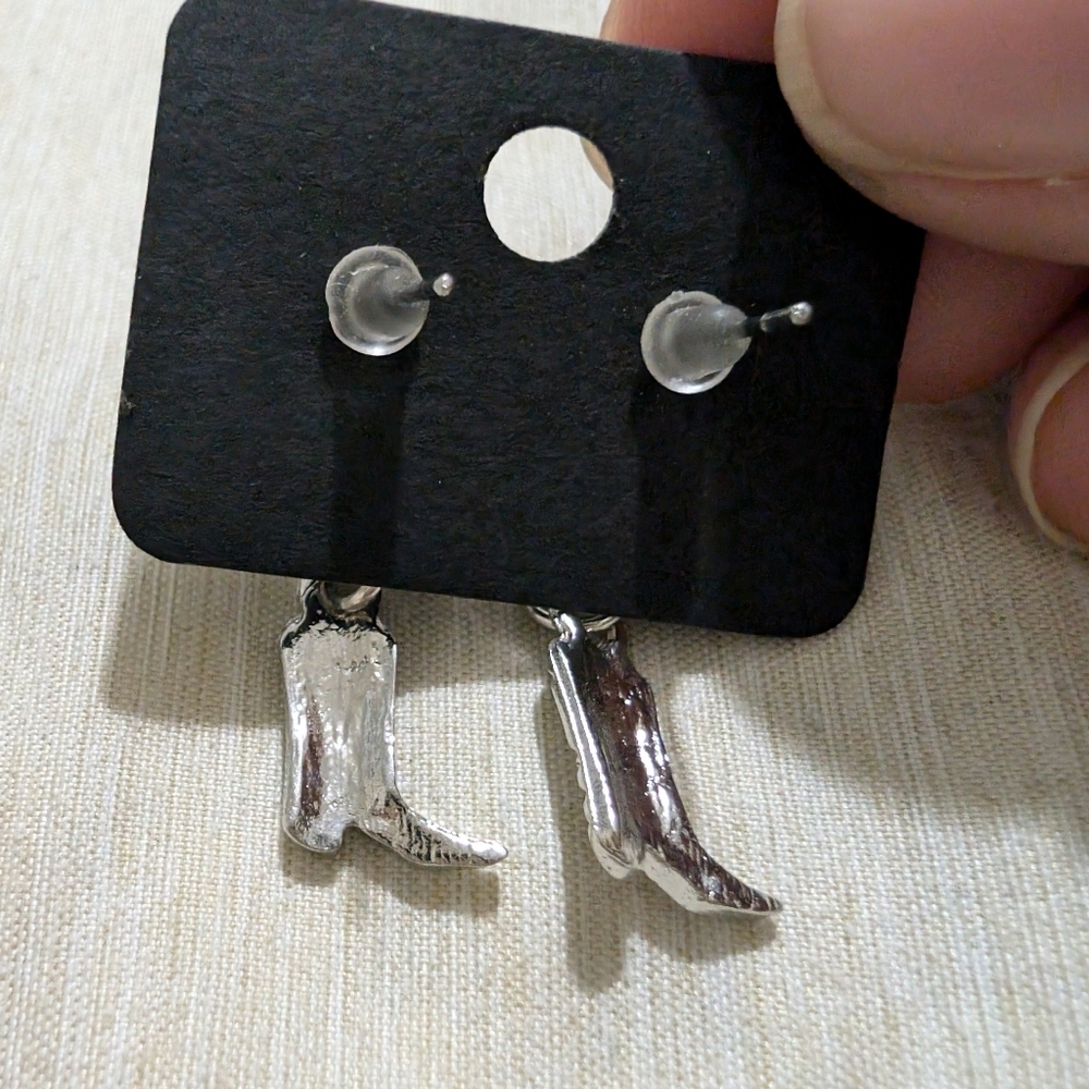Vintage Silver Boot Charm Earrings - Picture 4 of 5